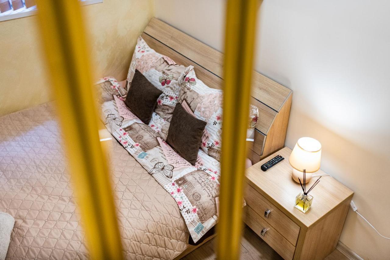 Abstract Apartment Варна Екстериор снимка