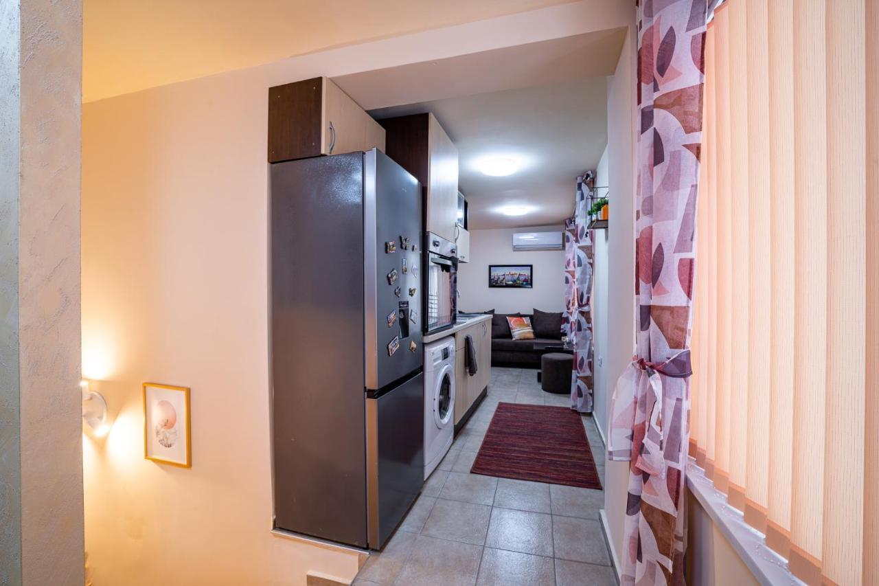 Abstract Apartment Варна Екстериор снимка